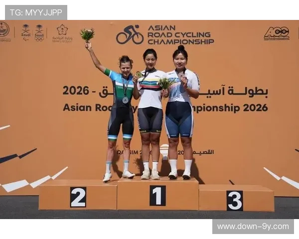 苏浩钰与费德罗夫突围154.4公里夺男子精英大组赛银牌